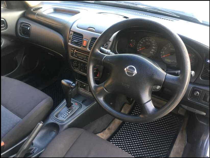 Almera 6